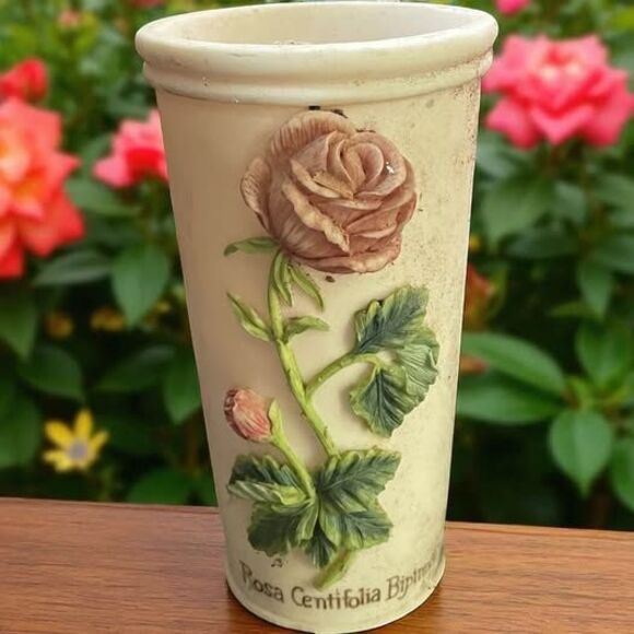 Vase with Rose Motif - Picture 1 of 1